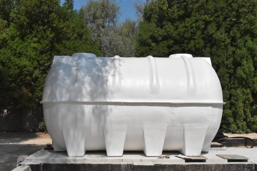 GRP cylindrical water tank